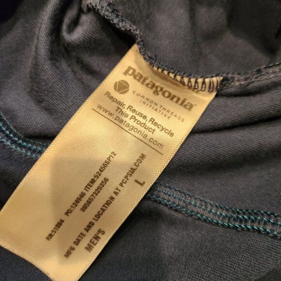 Patagonia men's large tee shirt. Size L - Picture 5 of 5